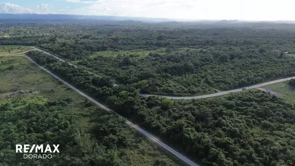 Parcel 6832 – 0.65 Acres Near George Price Blvd