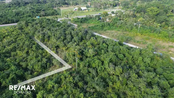 Parcel 6832 – 0.65 Acres Near George Price Blvd
