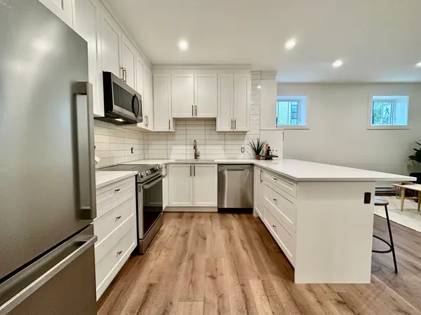 7885 Cedarbrook Road #Basement, Chilliwack,
