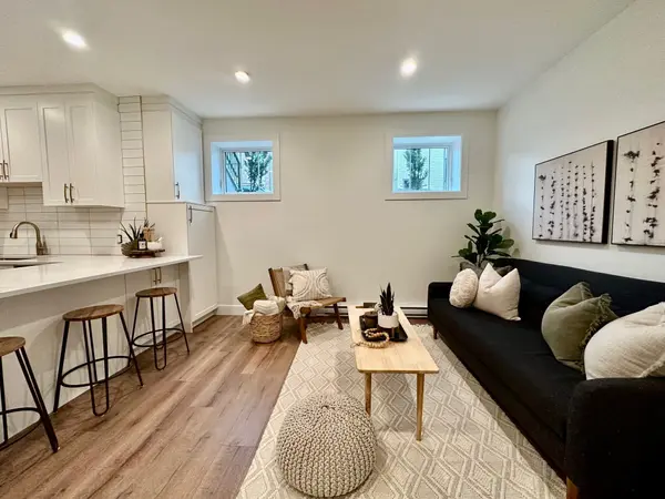 7885 Cedarbrook Road #Basement, Chilliwack,