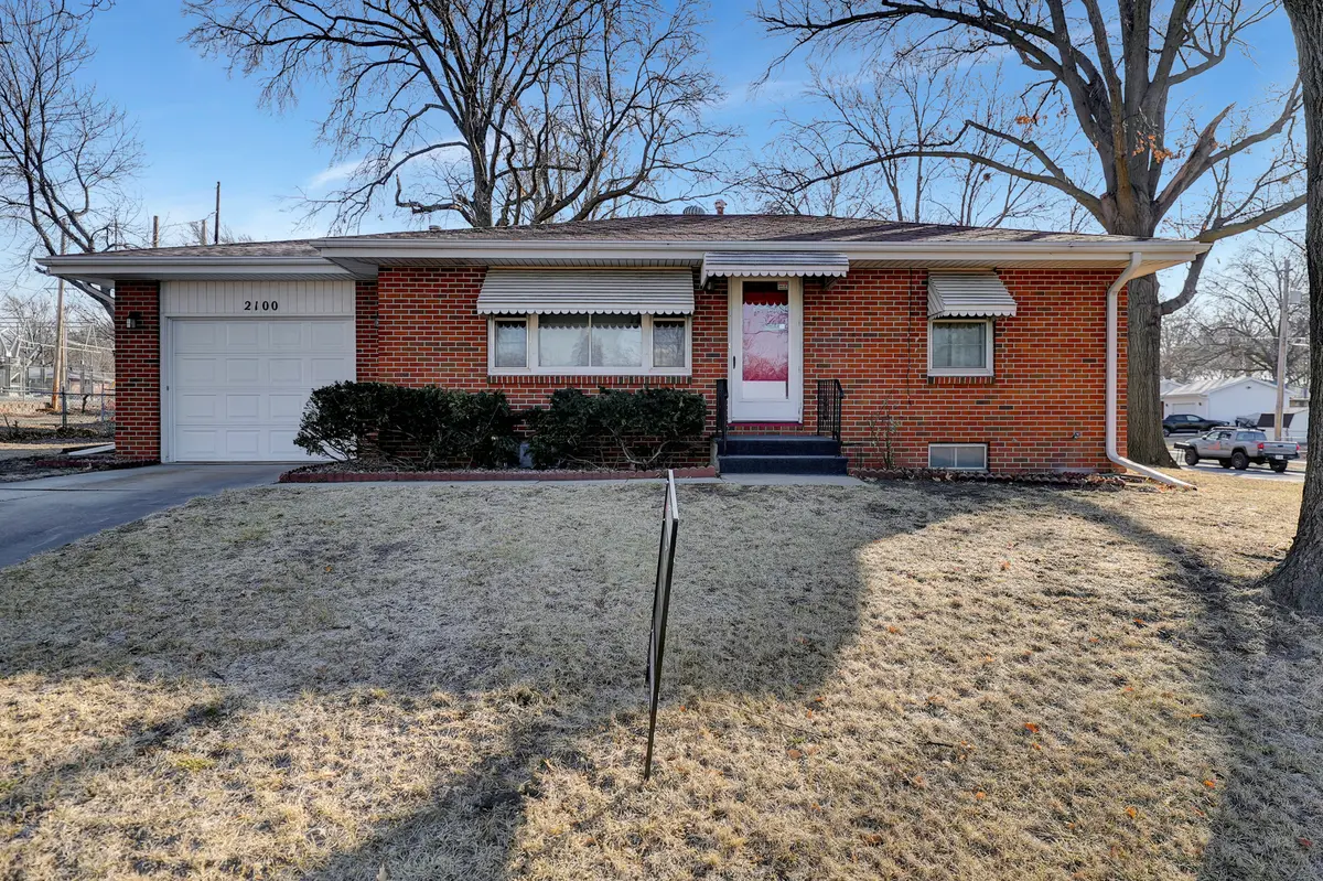 2100 N 56th St, Lincoln, NE 68504-3038