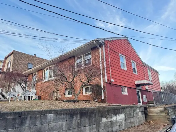 257 S 6th Ave, Highland Park, NJ 08904-2815