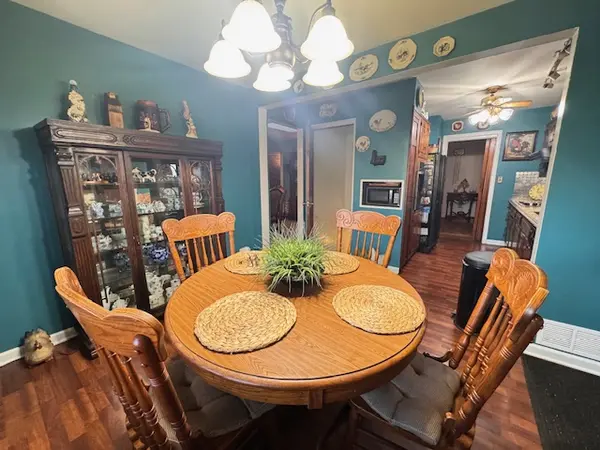 257 S 6th Ave, Highland Park, NJ 08904-2815