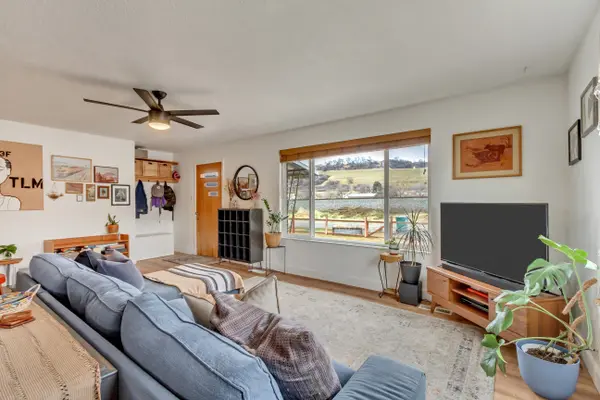 2093 E 6600 W Uintah, Ut,
