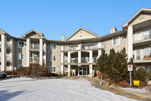 6818 Pinecliff Grv NE #3117, Calgary, AB T1Y 7L2