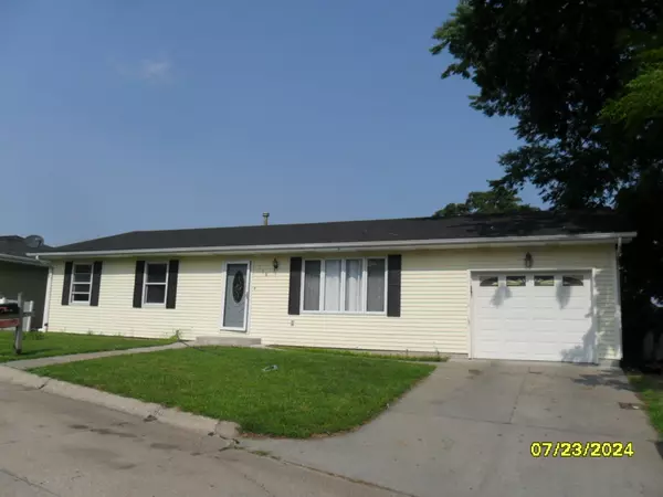 716 N 3rd St, Nebraska City, NE 68410-1710