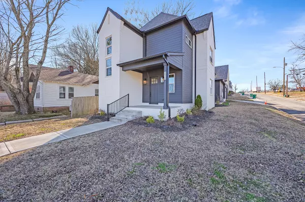 Jackson, TN 38301-5205,219 Clay St