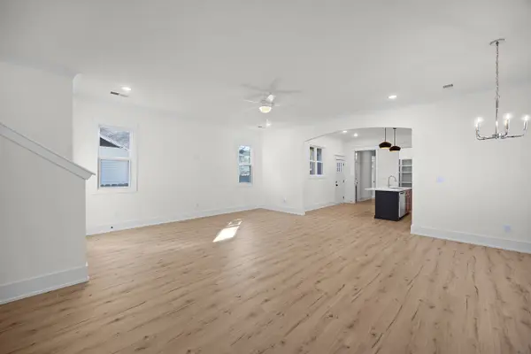 219 Clay St, Jackson, TN 38301-5205