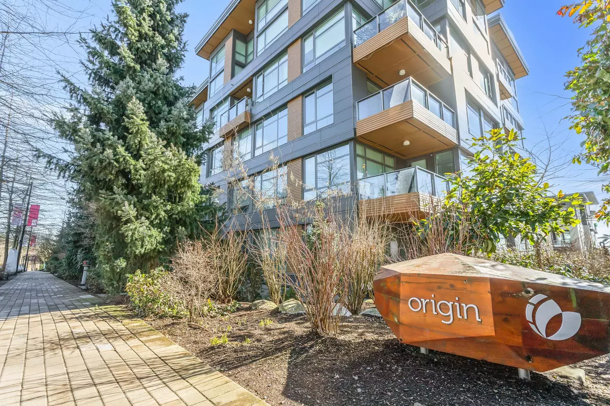 Burnaby, BC V5A,9150 University High St #101