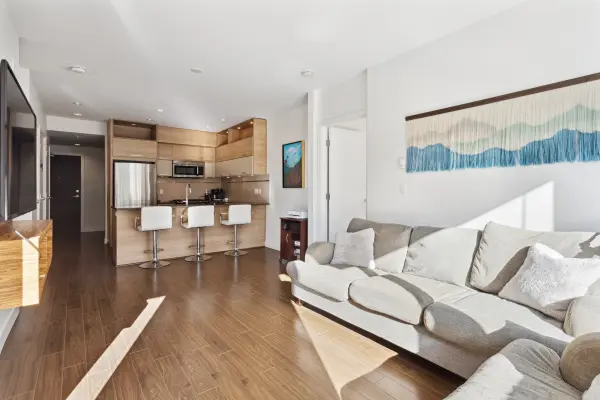 9150 University High St #101, Burnaby, BC V5A