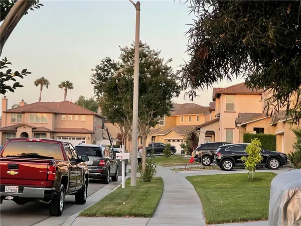 6609 Angelina Ct, Chino, CA 91710-7362