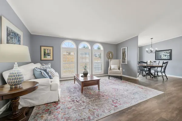 3008 Pheasant Ln, Middleboro, MA 02346-6378