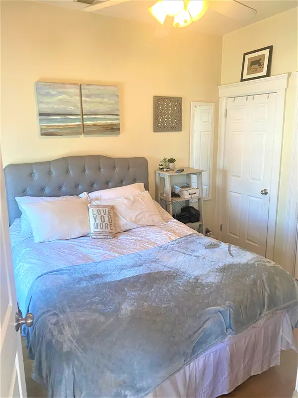 106 L St ##3, South Boston, MA 02127-3171