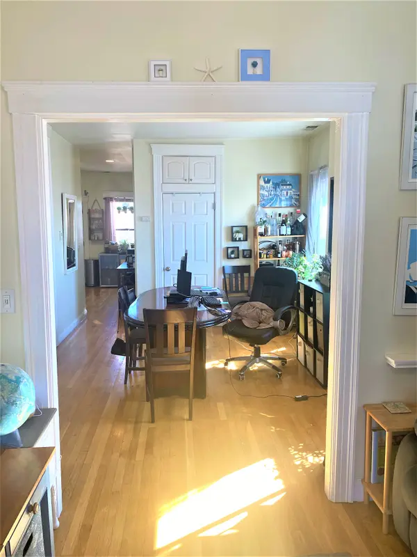 106 L St ##3, South Boston, MA 02127-3171