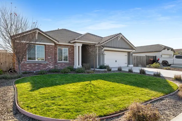 15049 Mahogany Ct, Bakersfield, CA 93314-9377