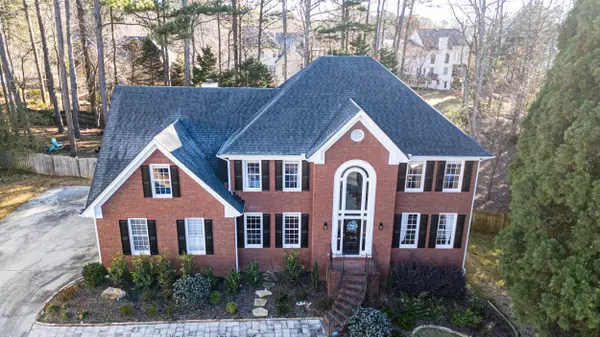 1701 Crowes Lake Ct NE, Lawrenceville, GA 30043-6905