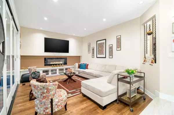 14809 26 Avenue South Surrey White Rock V4P 1N6
