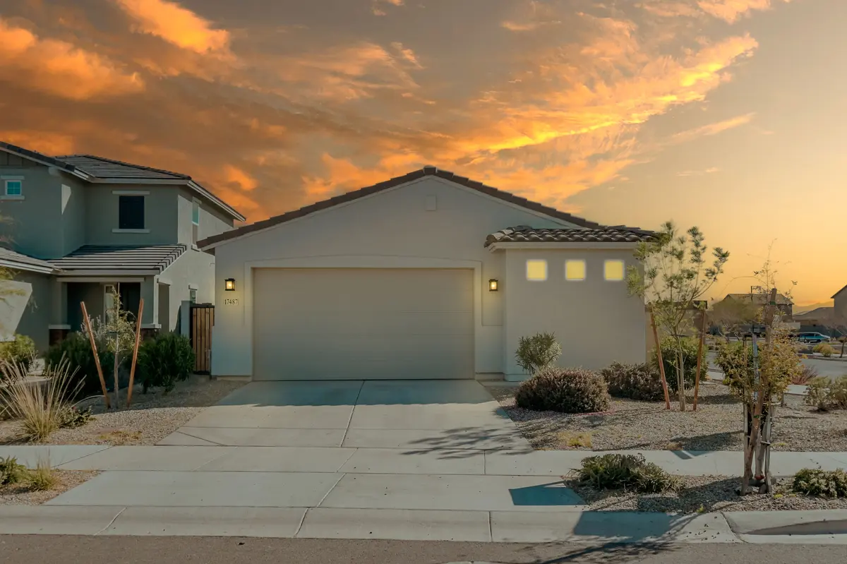 17487 W Daley Ln, Surprise, AZ 85387