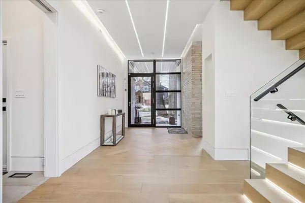 Oakville, ON L6K 2L3,363 Burton Rd