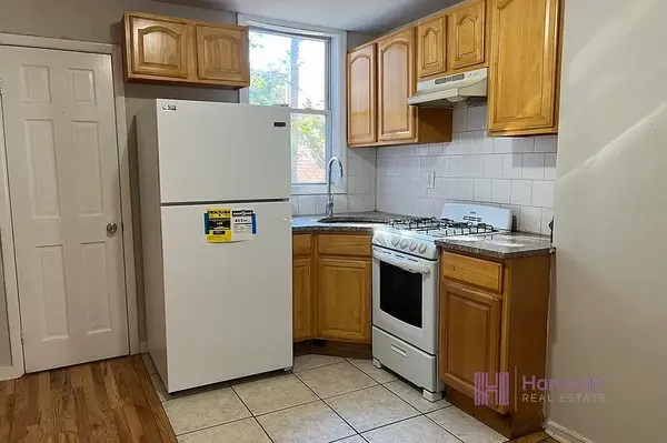 43-08 25th Ave #3L, Astoria, NY 11103