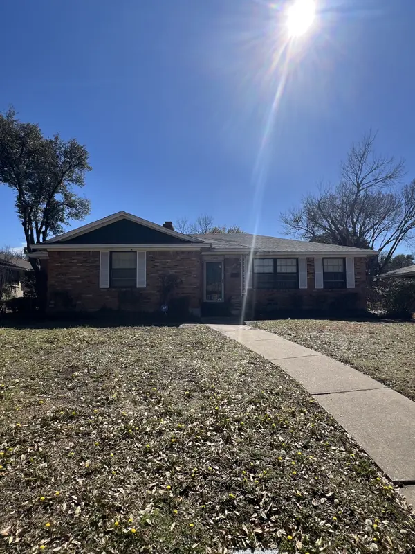 5706 Hillcroft St, Dallas, TX 75227-1537