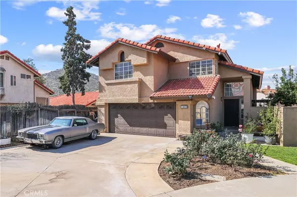 11612 Osuma Rd, Fontana, CA 92337-0906