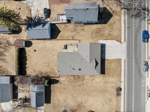 209 W Union Ave, Cedar Grove, WI 53013-1359