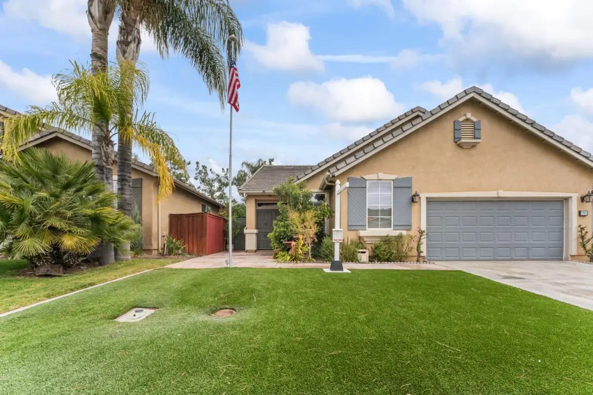 392 Bjorn Ct, Hemet, CA 92545-9304