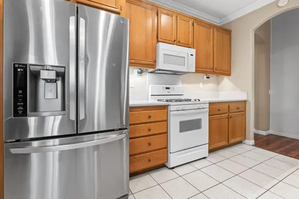 392 Bjorn Ct, Hemet, CA 92545-9304