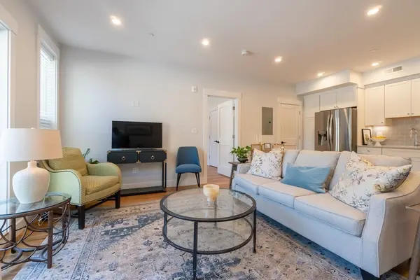 874 South St #1, Roslindale, MA 02131-2499