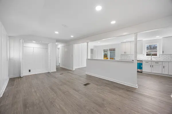 5015 Forestmont Dr, Matthews, NC 28105-5814