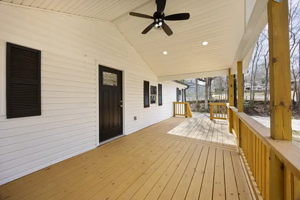 5015 Forestmont Dr, Matthews, NC 28105-5814