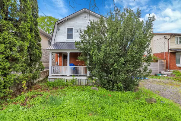 Ottawa, ON K1Z 5B6,272 Churchill Ave N
