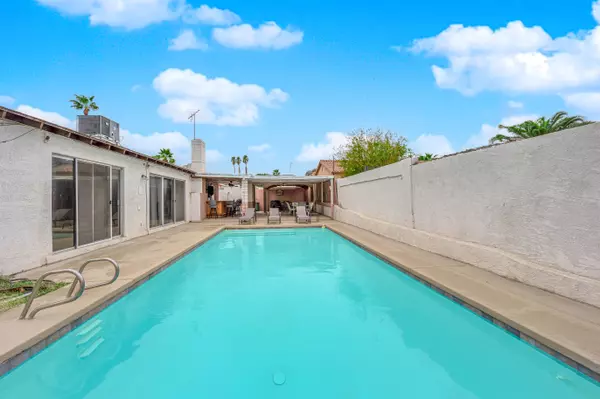 2974 Boise St, Las Vegas, NV 89121-1165