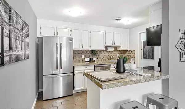 Portland, 97202,790 SE WEBBER ST 206