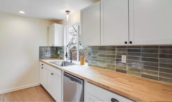 Beaverton, 97078, US,19750 SW PROSPECT LN