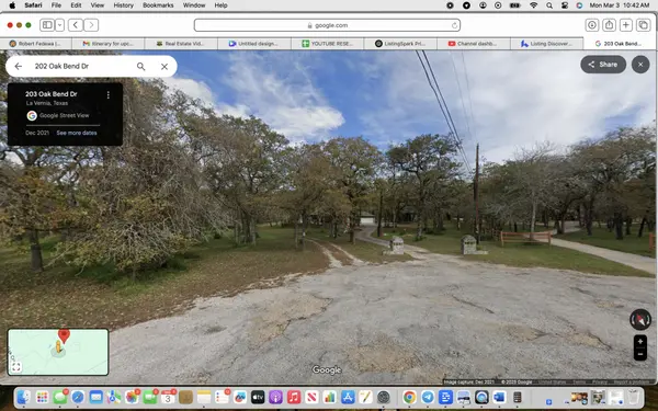 202 Oak Bend Dr, La Vernia, TX 78121-4500