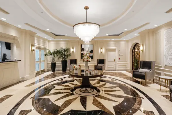 3400 SW 27th Ave #1805, Miami, FL 33133-2708