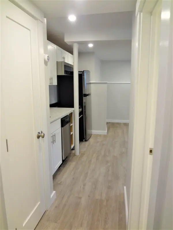 4 Brown Ter #2, Jamaica Plain, MA 02130-2886