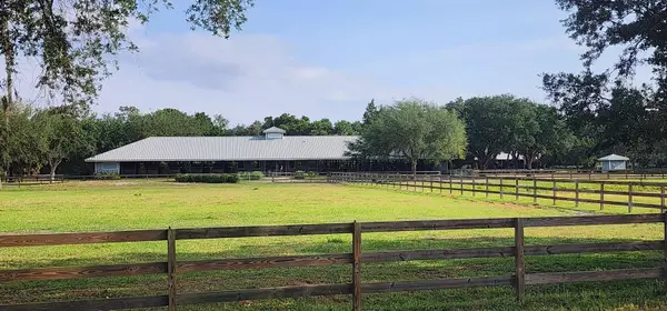Sarasota, FL 34240-8520,7771 Polo Club Ln