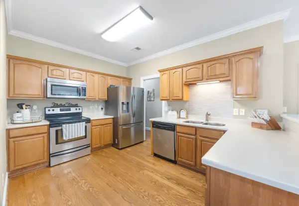 217 Catawba Trl, Lexington, SC 29072-9566