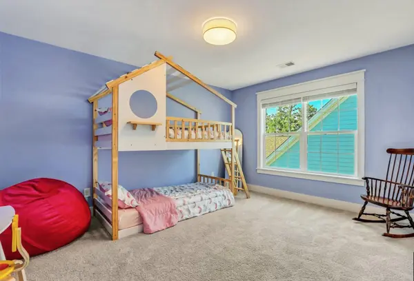 601 Yellow Leaf Ln, Summerville, SC 29486-8305