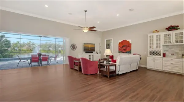 20 Bay Head Ln, Osprey, FL 34229-9275