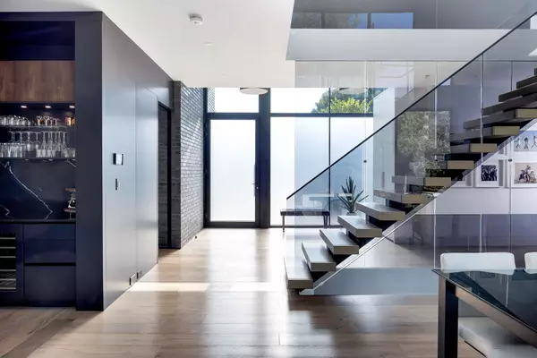 Oakville, ON L6J 4B1,341 Ashdale Pl