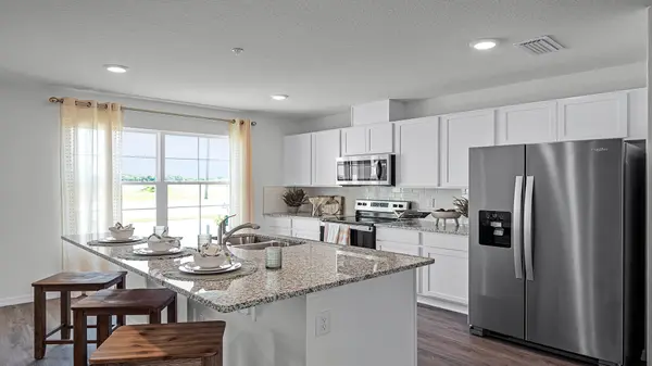 2749 Flushing Dr, Apopka, FL 32703-0069