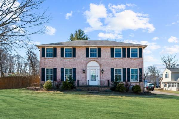 129 Rosewood Dr, Lansdale, PA 19446-1645