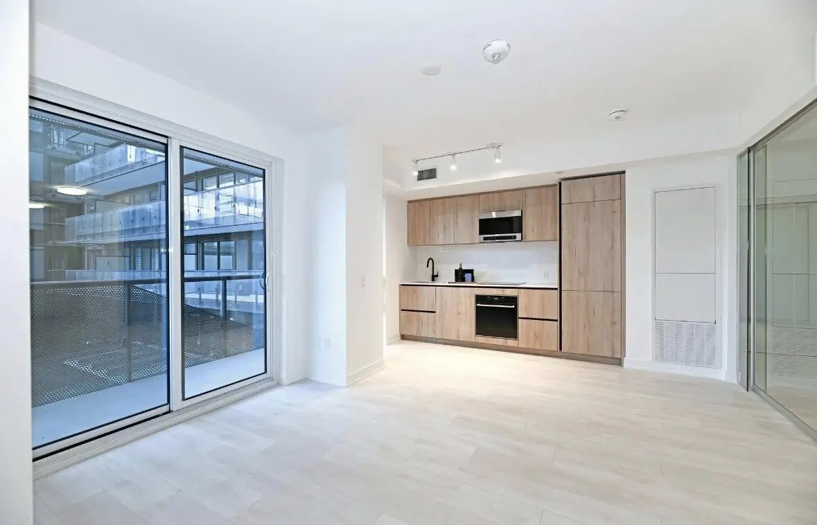 117 Broadway Ave, Toronto, ON M4P 0E7
