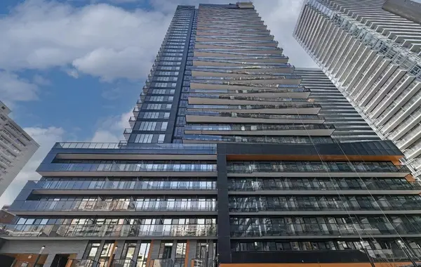 117 Broadway Ave, Toronto, ON M4P 0E7