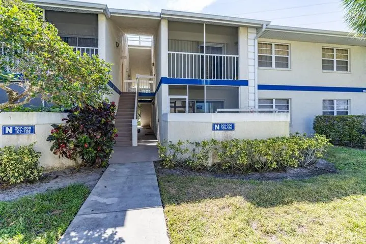 1530 SE Royal Green Circle N105 #105, Port Saint Lucie, FL 34952