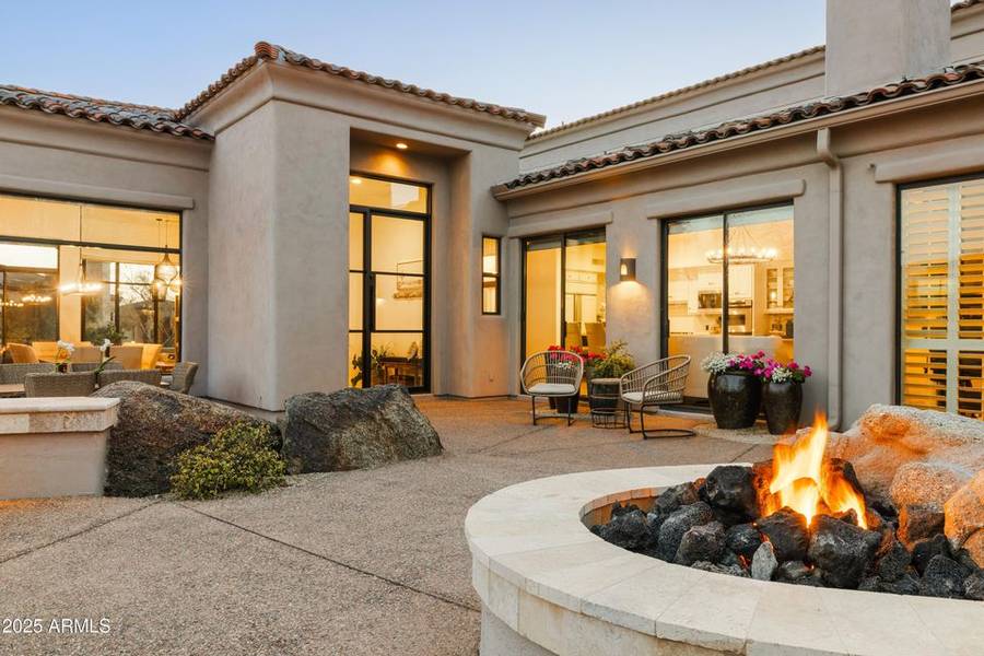 9280 E Thompson Peak Pkwy #29, Scottsdale, AZ 85255-4501